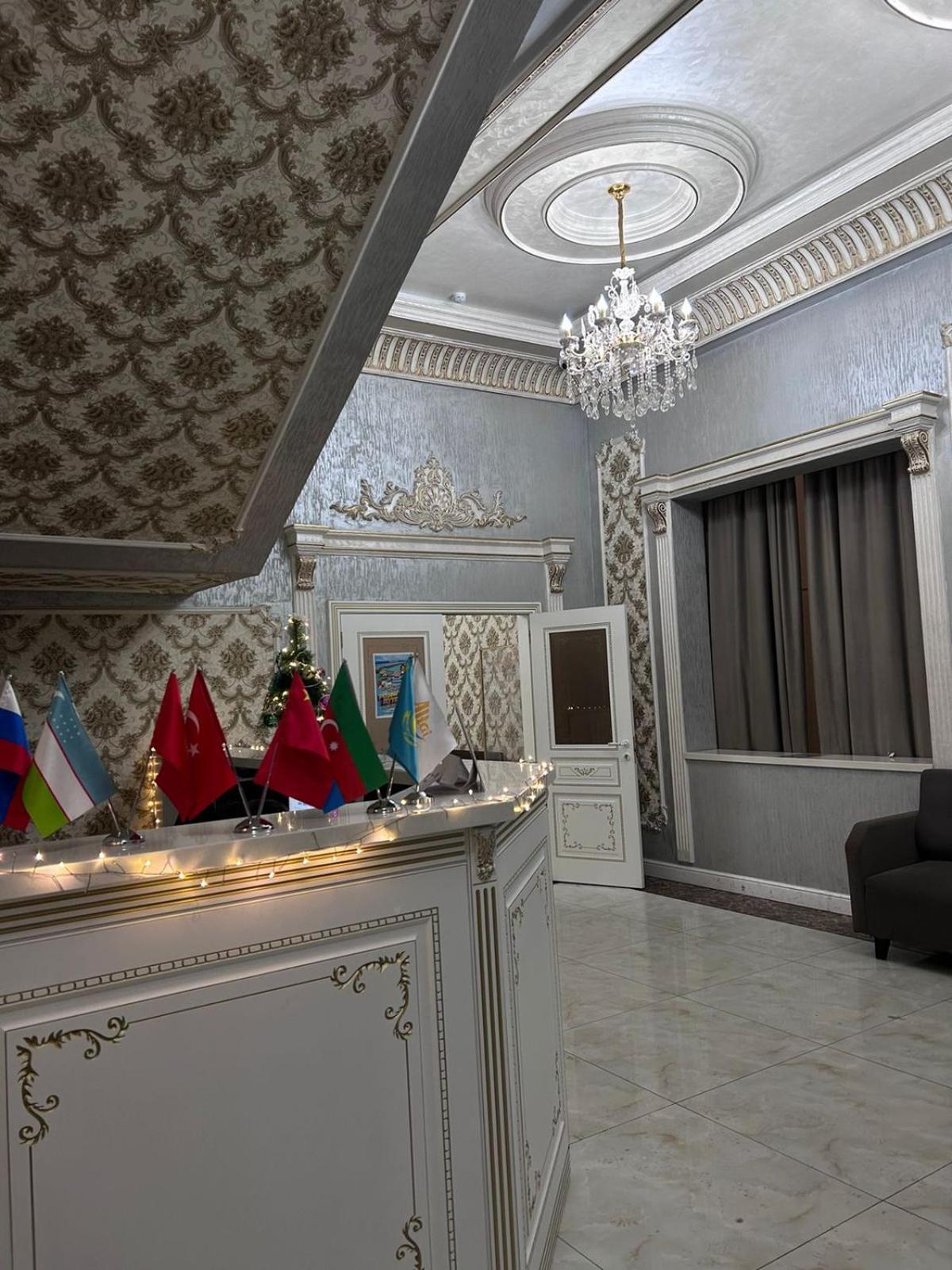 Khan Plaza Almaty Exterior foto